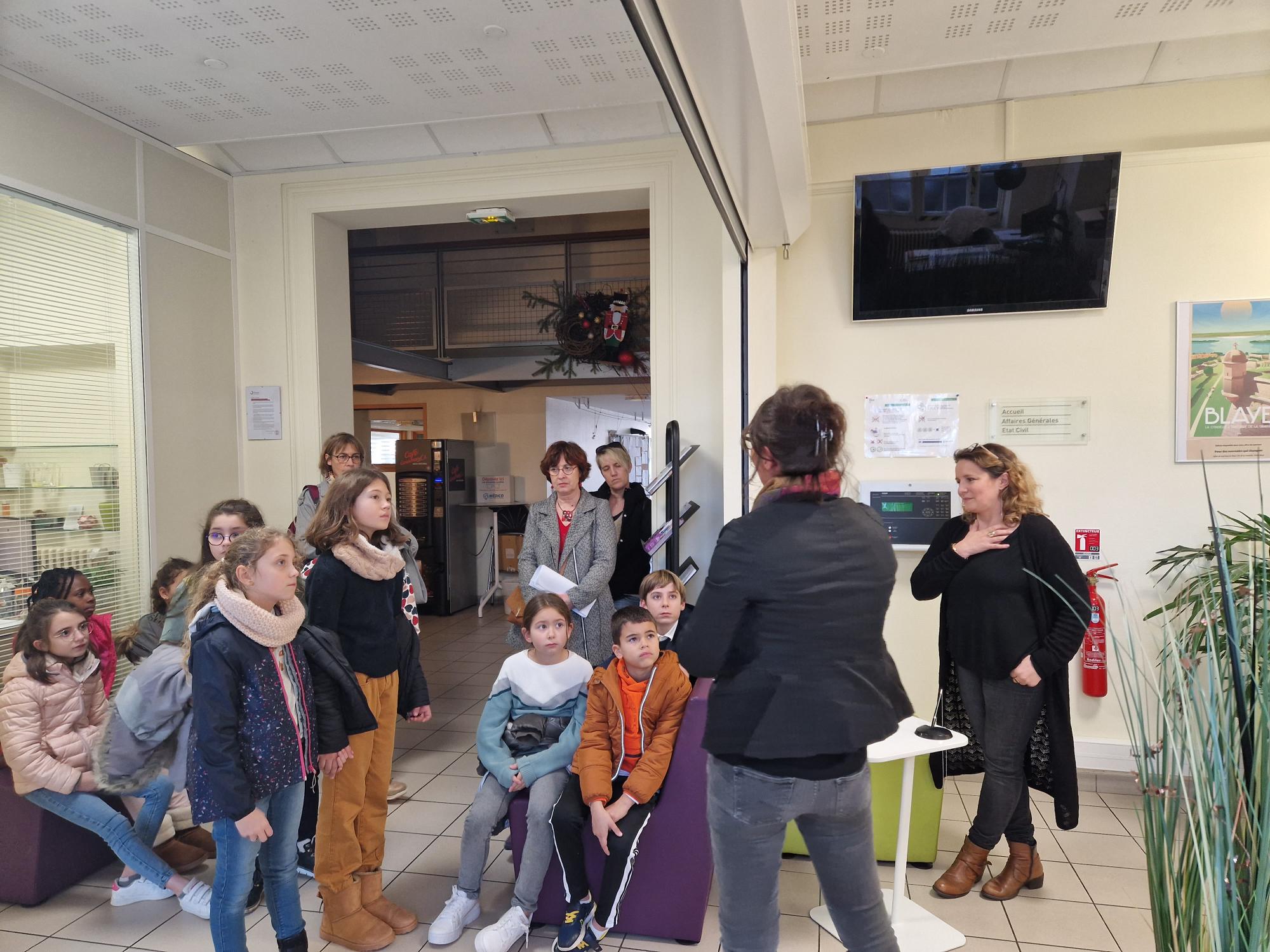 Visite des services de l'hôtel de Ville Blaye